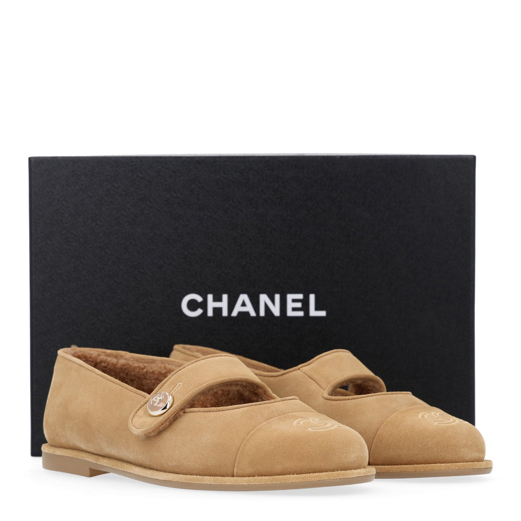Suede Calfskin Cap Toe CC Mary Jane Flats 38 Beige