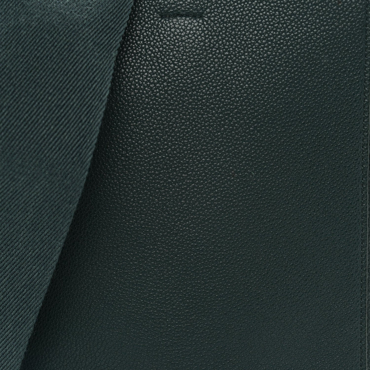 Soft Grained Calfskin Small Sangle Bucket Bag Amazone