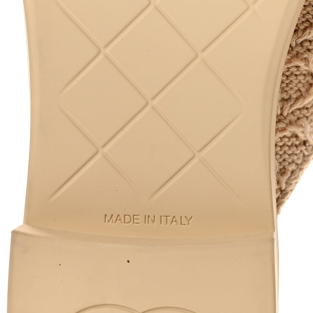Lambskin Quilted CC Turnlock Mules 39 Light Beige