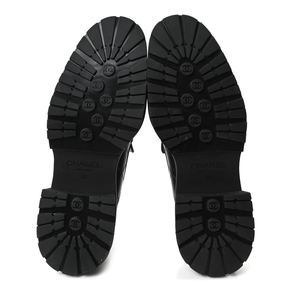 Calfskin Quilted CC Mocassin Loafers 40 Navy Blue