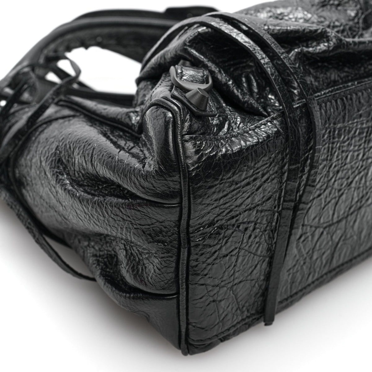 Agneau Arena Classic Hardware Small Le City Bucket Bag Black