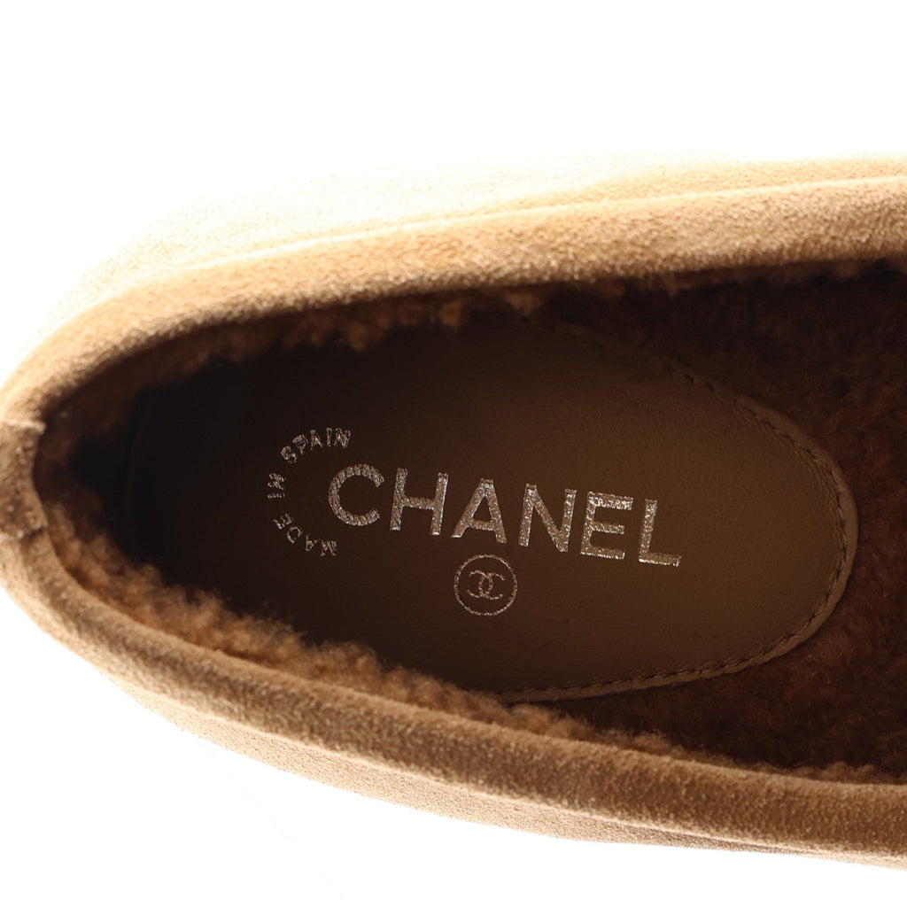 Suede Calfskin CC Loafers 38.5 Dark Beige