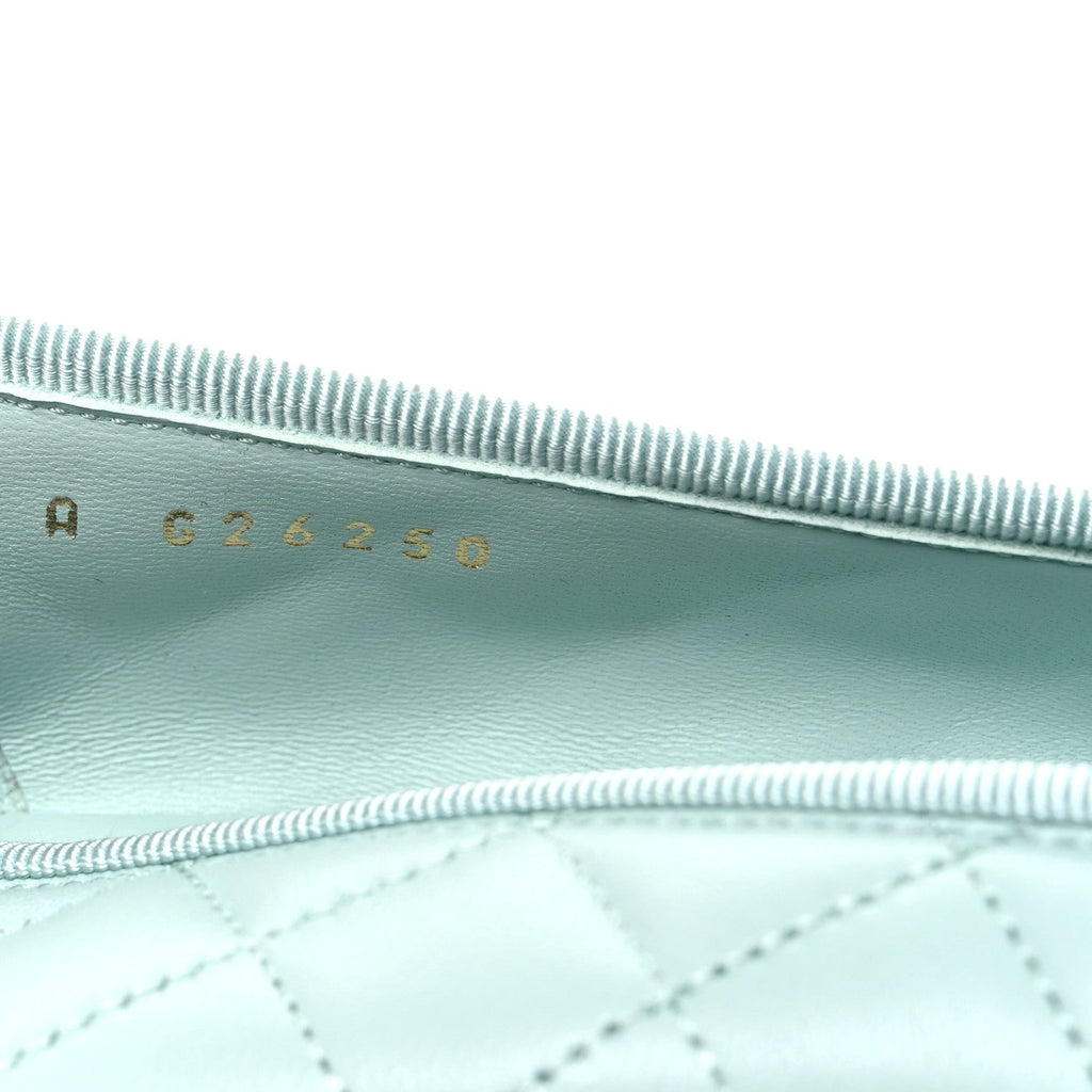 Lambskin Quilted CC Cap Toe Ballerina Flats 38 Light Blue Black