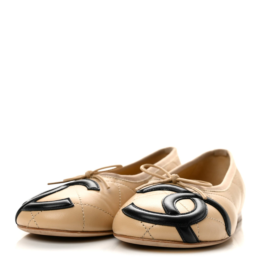Lambskin Quilted CC Cambon Ballet Flats 36 Beige Black