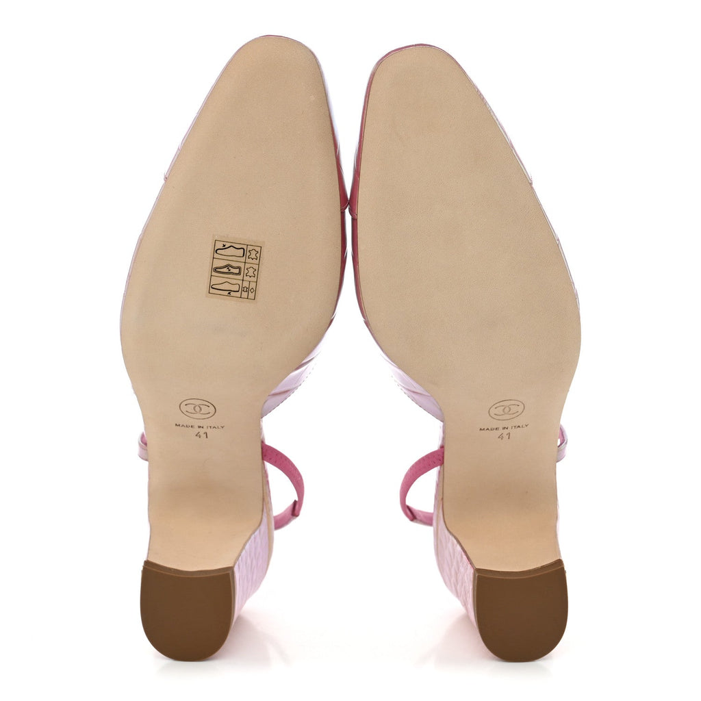 Iridescent  Crocodile Embossed CC Cap Toe CC Slingback Pumps 41 Pink
