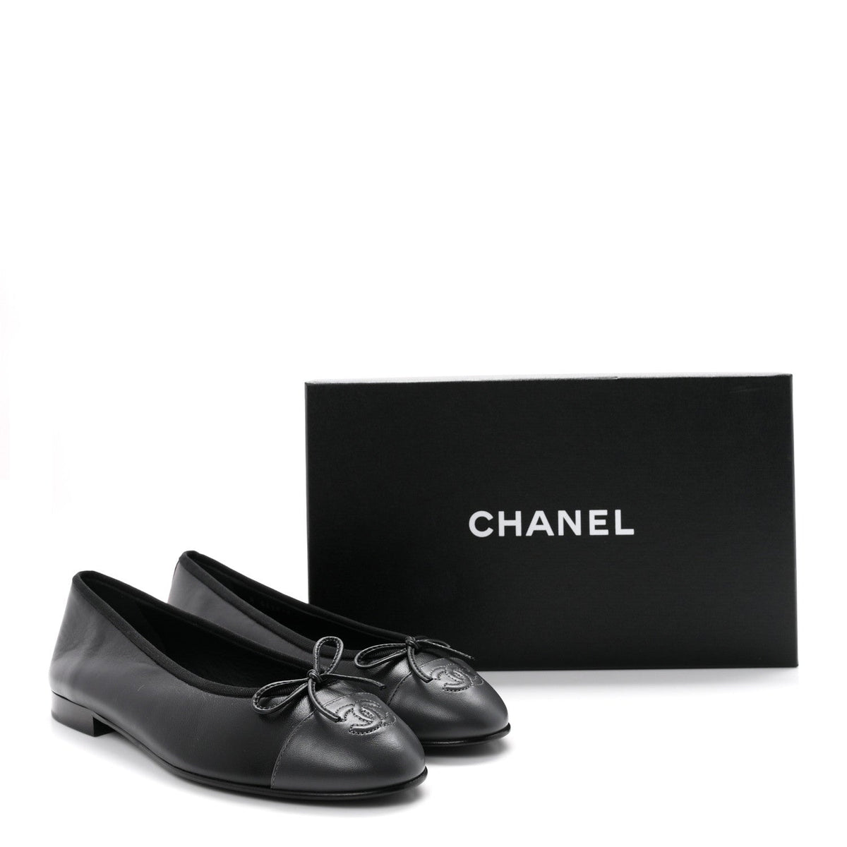 Lambskin CC Cap Toe Ballerina Flats 38.5 Black Dark Grey