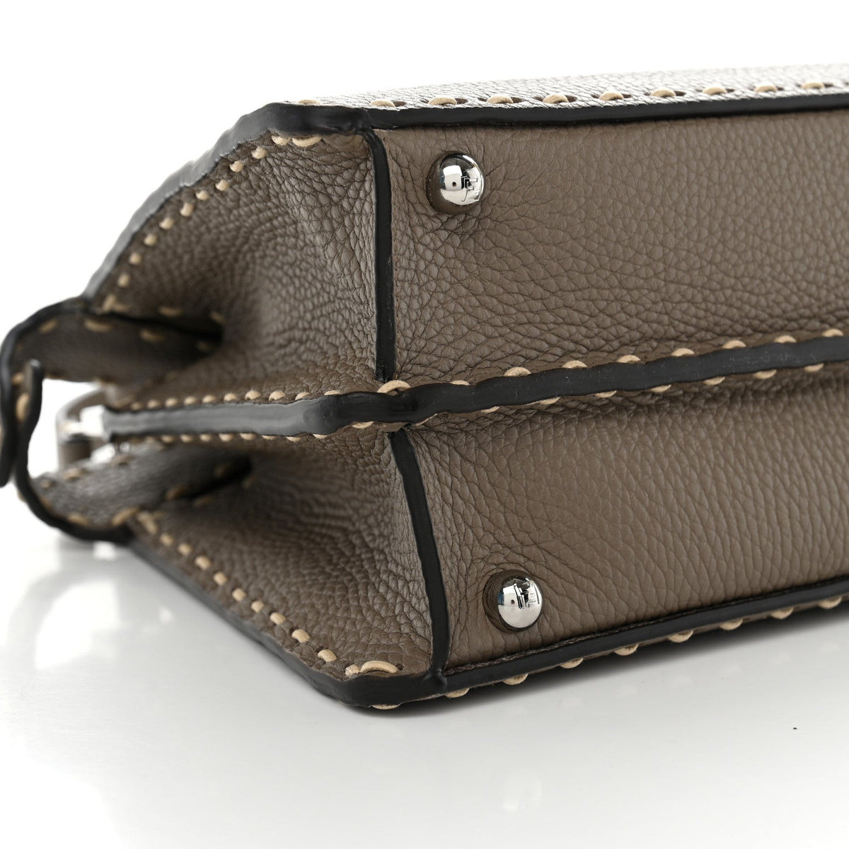 Vitello Granato Camoscio Selleria Macro Stitchings Small Peekaboo I SEE U Satchel Tartufo