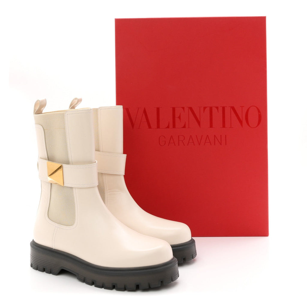 Calfskin One Stud Beatle 45mm Boots 41 Light Ivory