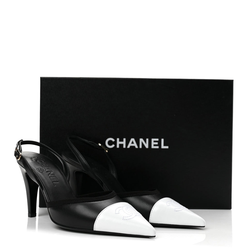 Lambskin Pointed Cap Toe CC Slingback Pumps 36 Black White