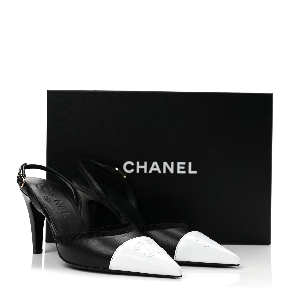 Lambskin Pointed Cap Toe CC Slingback Pumps 36 Black White