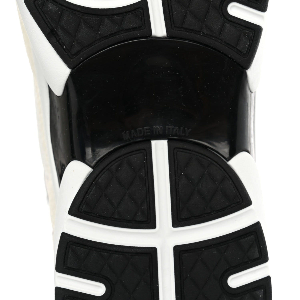 Mesh Suede Grained Calfskin Womens CC Sneakers 39.5 White Black