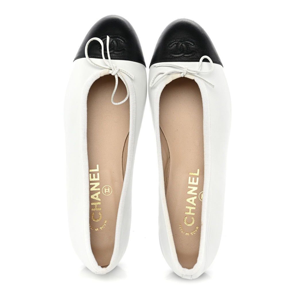 Lambskin Cap Toe CC Ballerina Flats 38 White Black