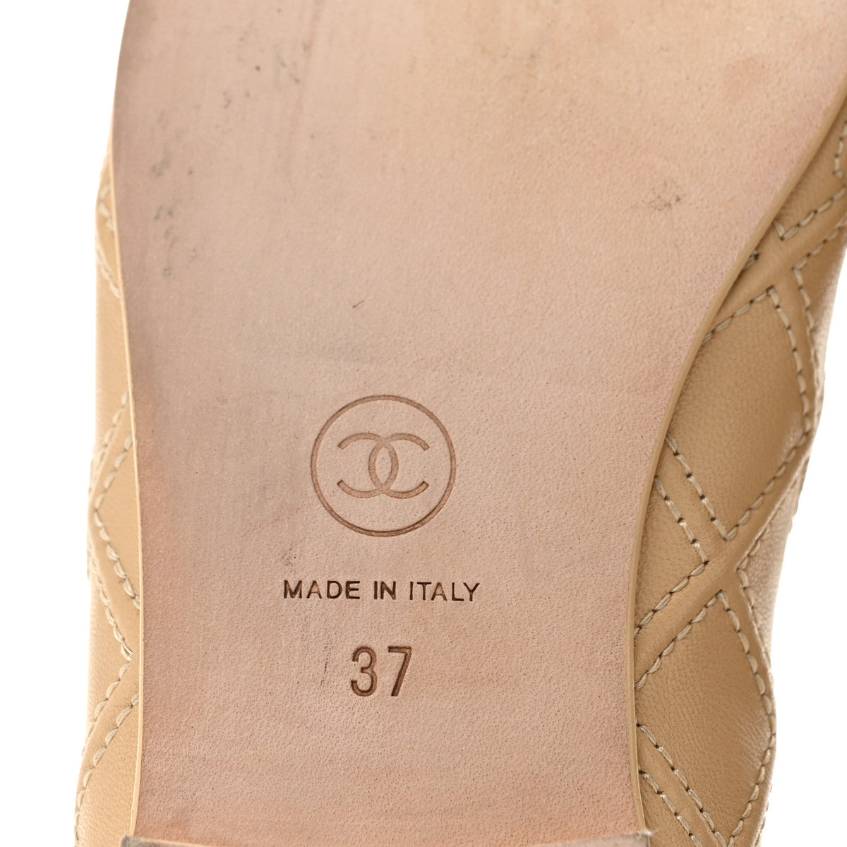 Lambskin Patent Double Stitched CC Cap Toe Ballerina Flats 37 Beige Black