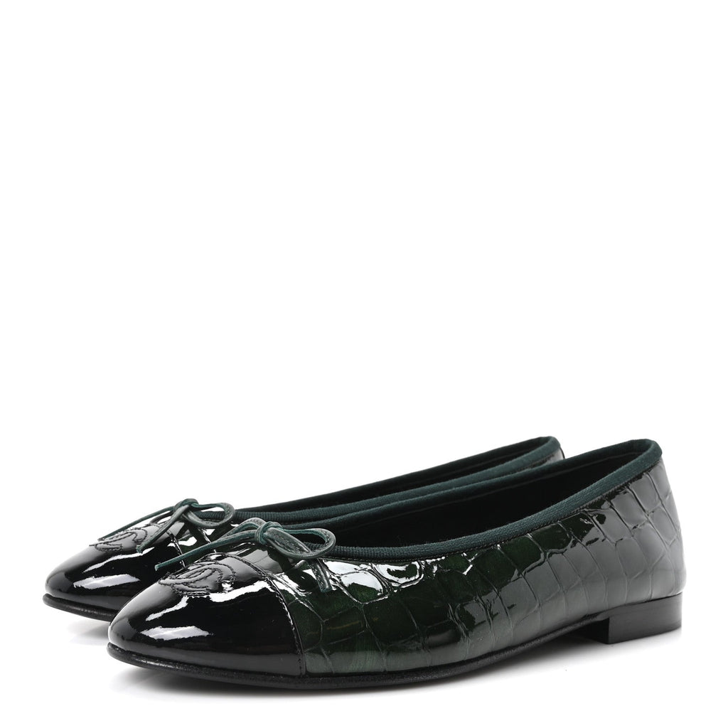 Crocodile Embossed Patent Calfskin Cap Toe CC Ballerina Flats 38 Dark Green Black