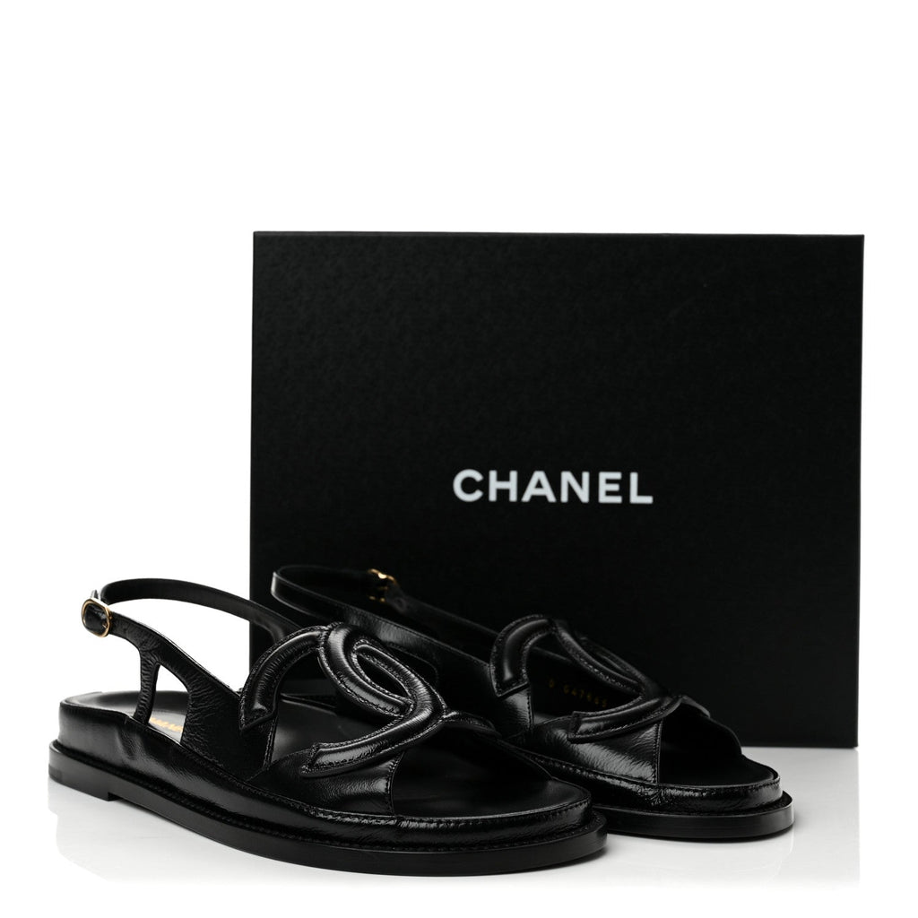 Crumpled Shiny Lambskin CC Cut Out Dad Sandals 39 Black