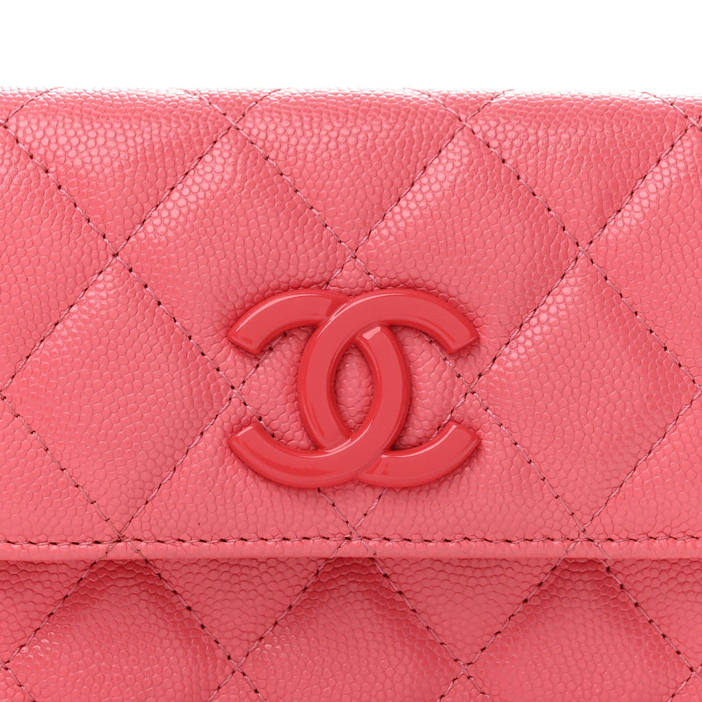 Caviar Quilted My Everything Belt Flap Card Holder Pink