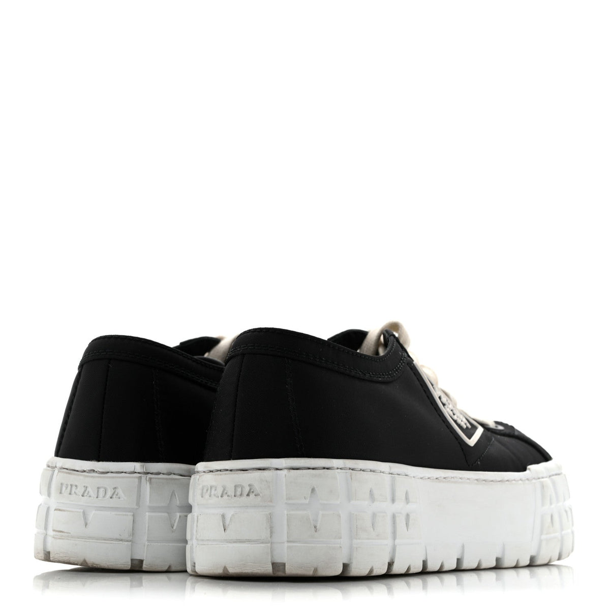 Re-Nylon Gabardine Triangle Logo Double Wheel 50mm Sneakers 38.5 Black