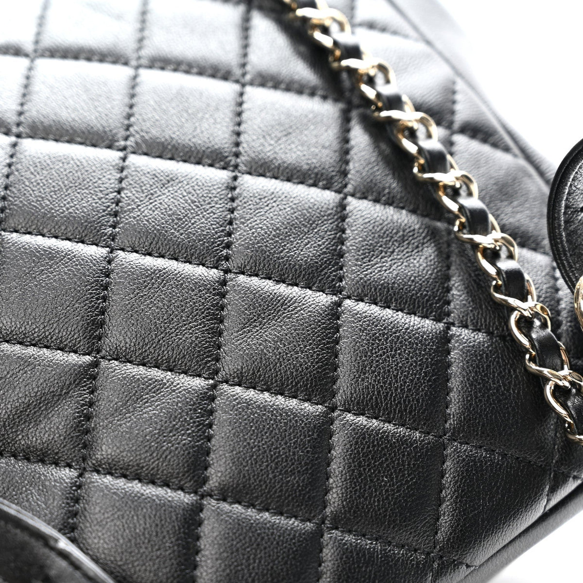 Shiny Caviar Quilted Medium Duma Pockets Drawstring Backpack Black