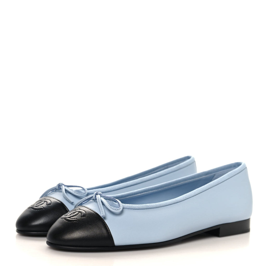 Lambskin Cap Toe CC Ballerina Flats 37 Light Blue Black