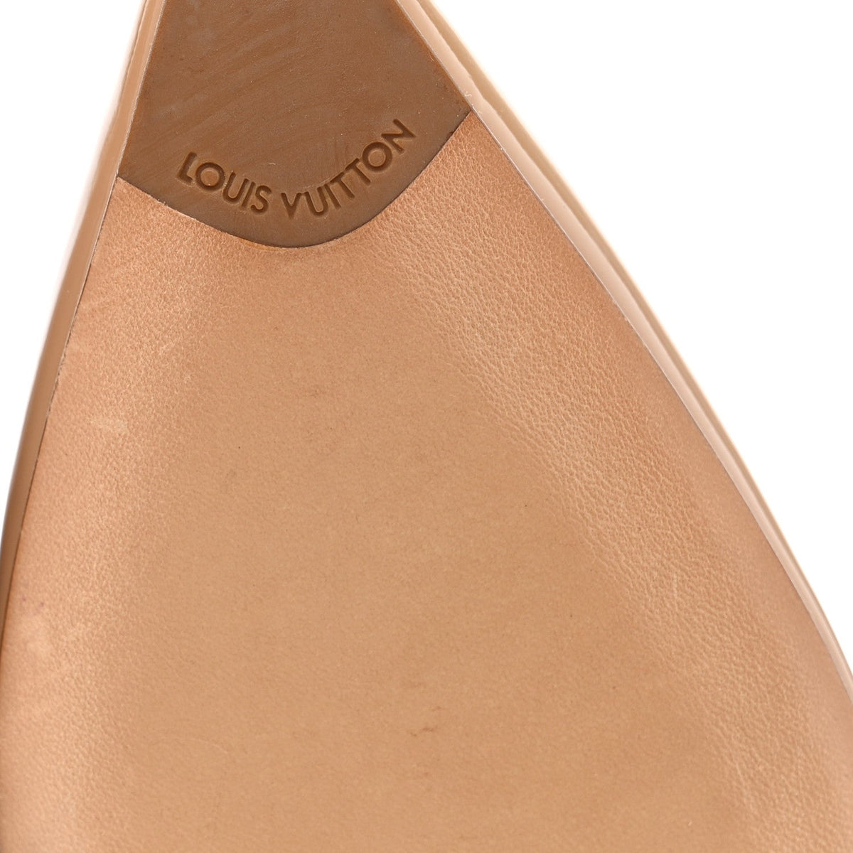 Patent Calfskin Eyeline Pumps 38 Nude