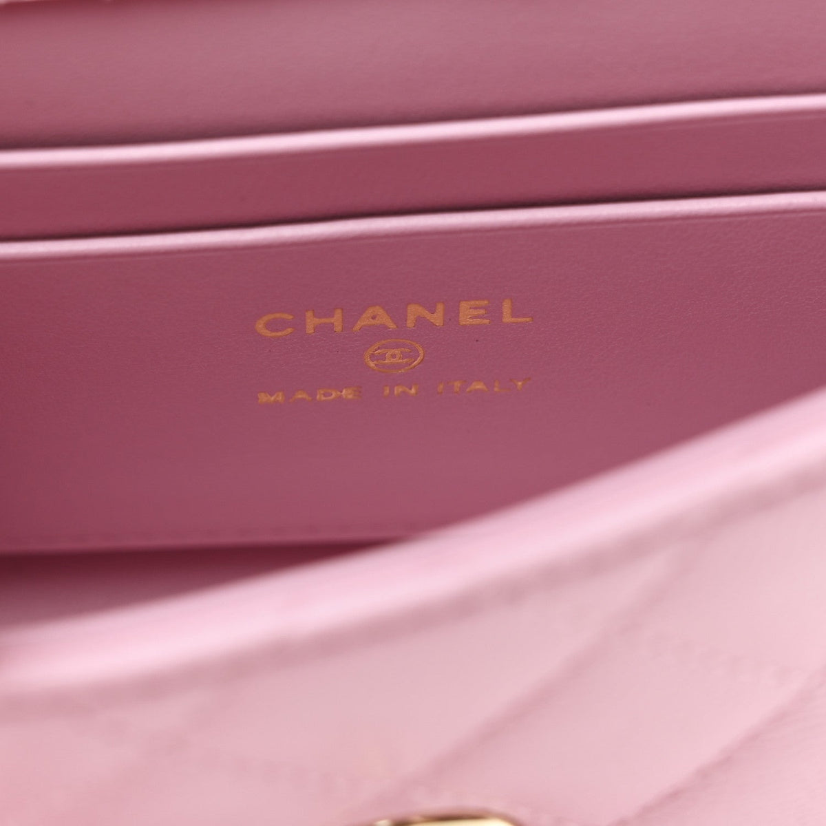 Caviar Quilted Coco Handle Clutch With Chain Pink