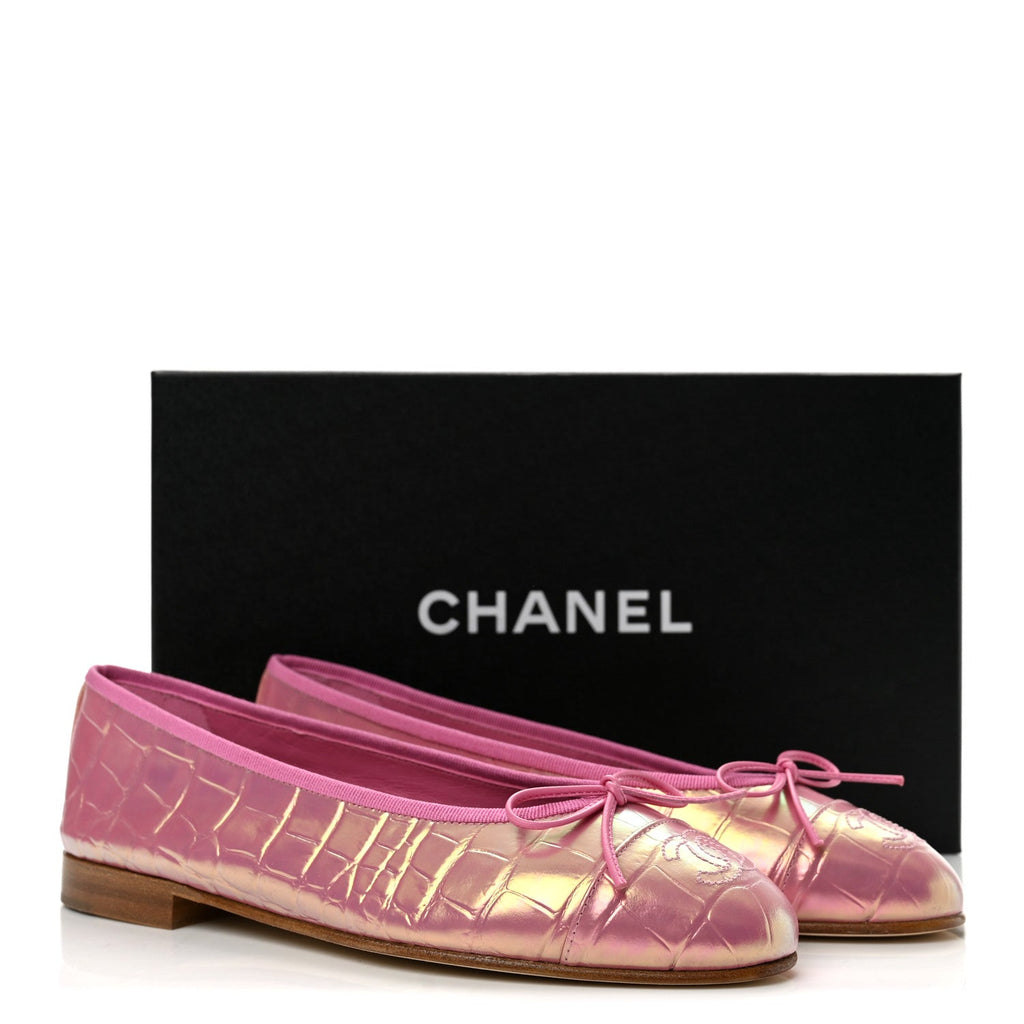 Iridescent Calfskin Crocodile Embossed Ballerina Flats 37 Pink