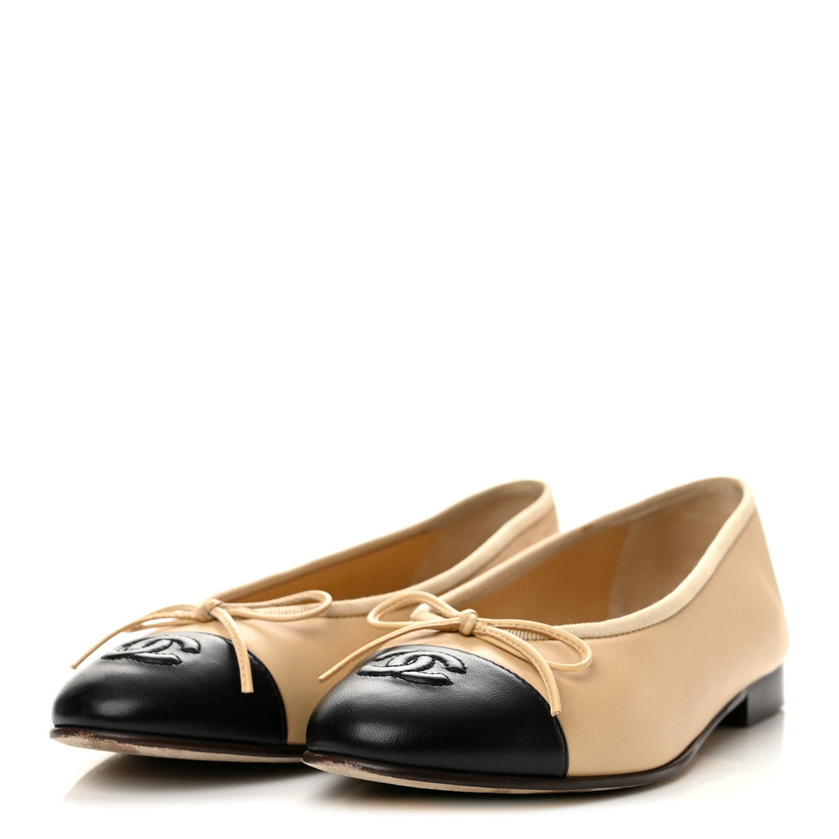 Lambskin Cap Toe CC Ballerina Flats 36 Beige Black