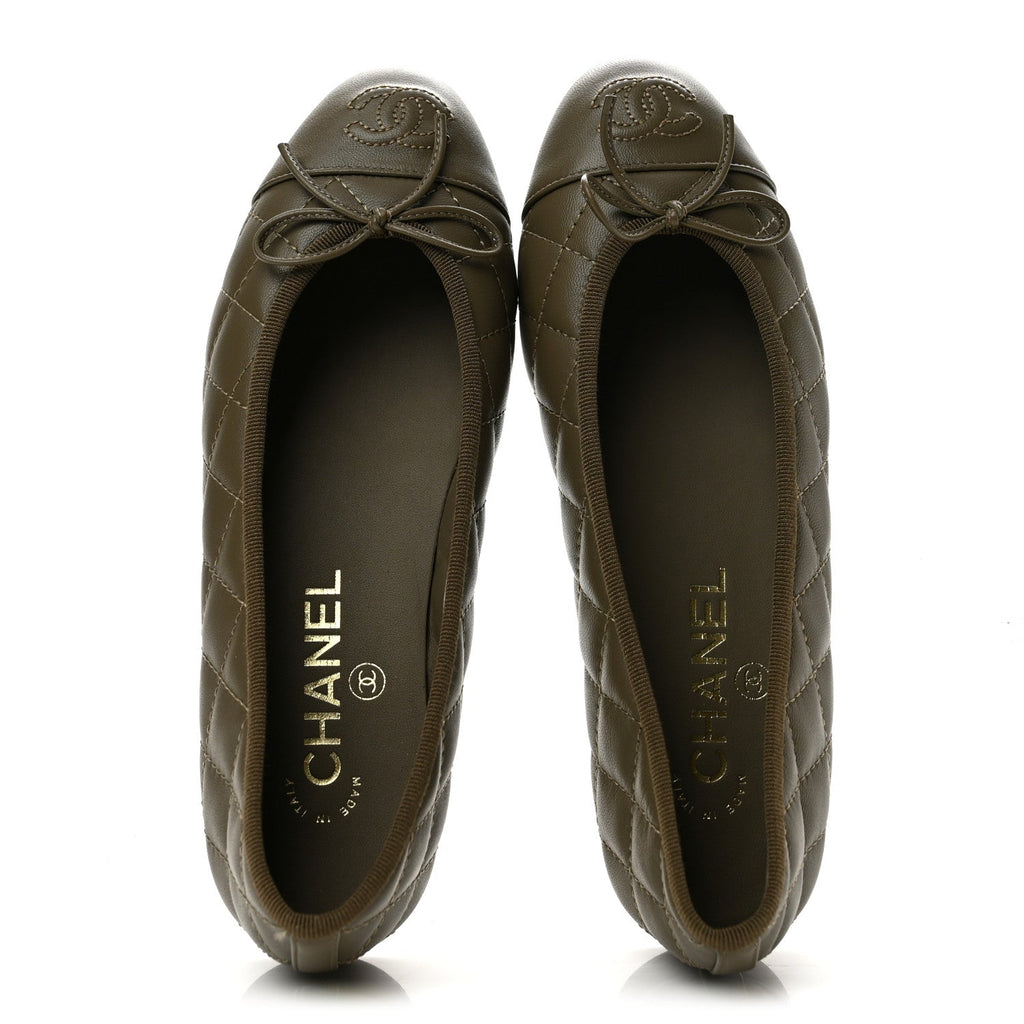 Lambskin Quilted CC Cap Toe Ballerina Flats 35.5 Dark Khaki