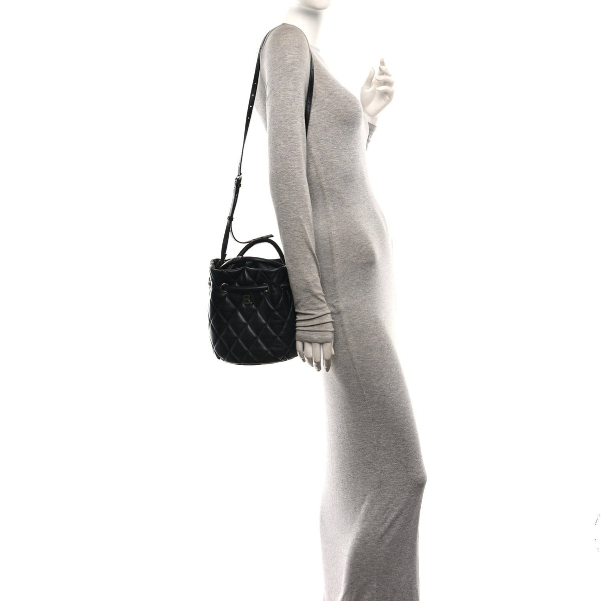 Nappa Calfskin Quilted Touch B Bucket Bag Black