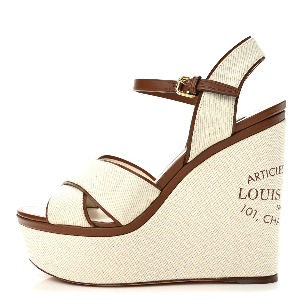 Denim Articles de Voyage Wedges 38.5 Ecru