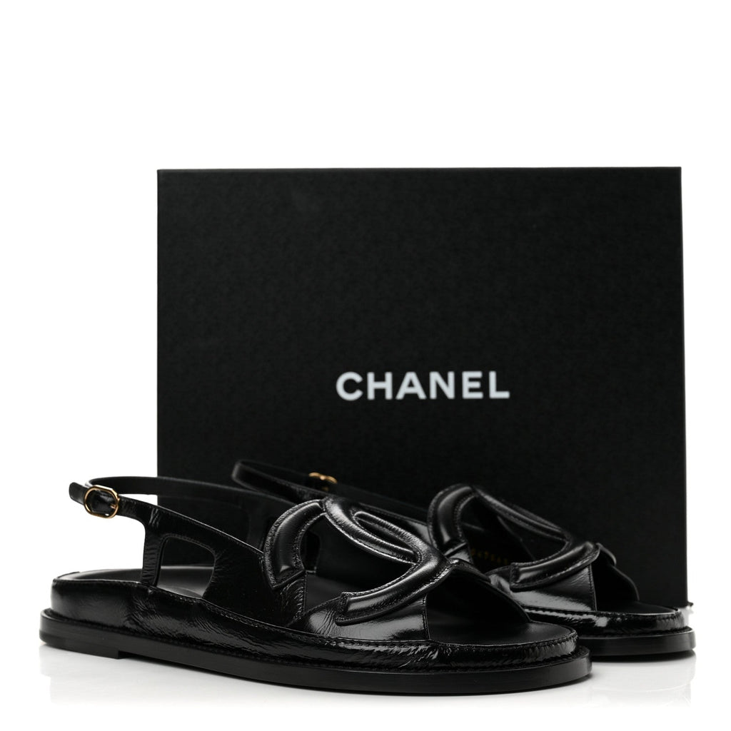 Crumpled Shiny Lambskin CC Cut Out Dad Sandals 40 Black