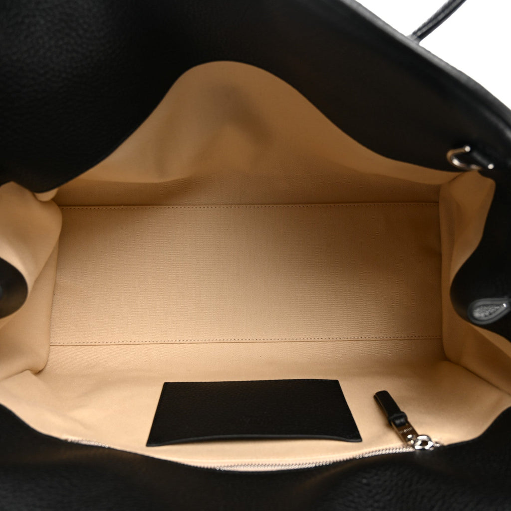 Grained Calfskin Le Turismo Black