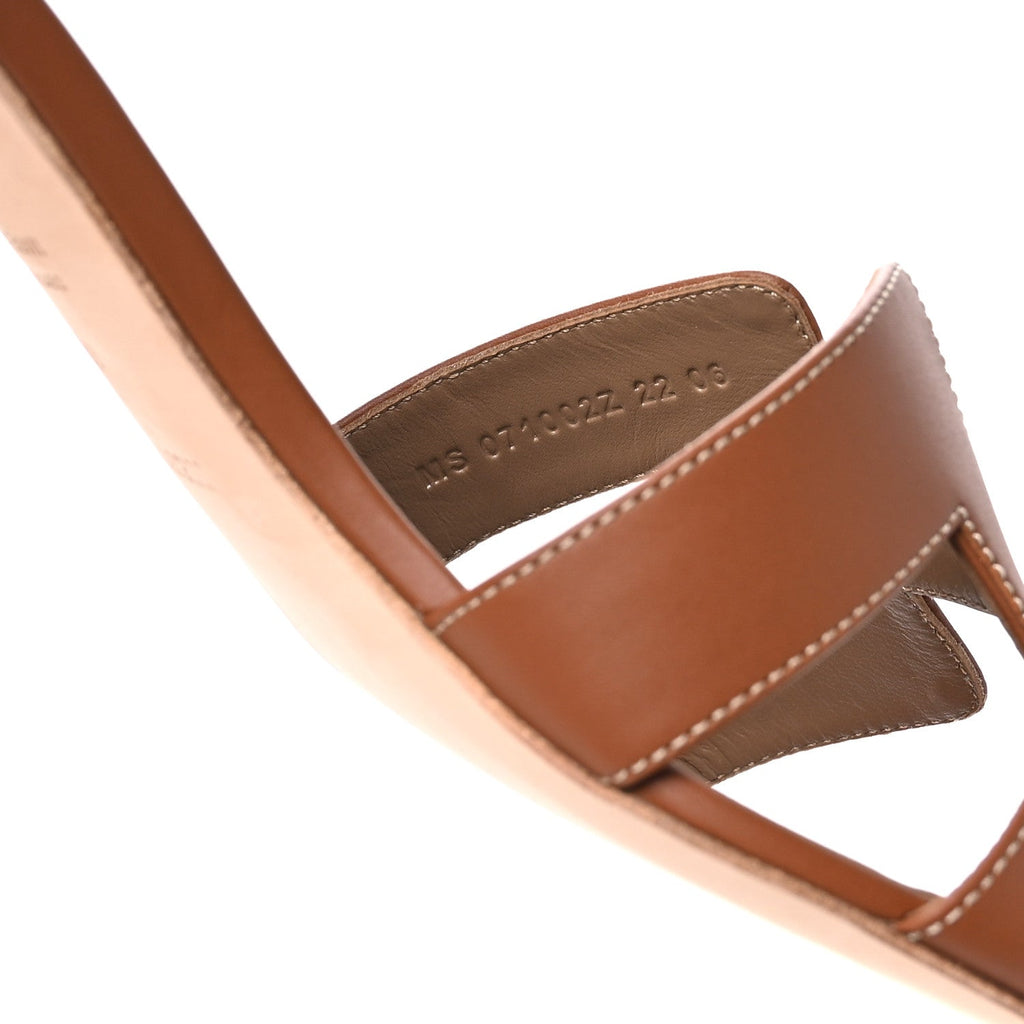 Calfskin Oasis Sandals 40 Gold