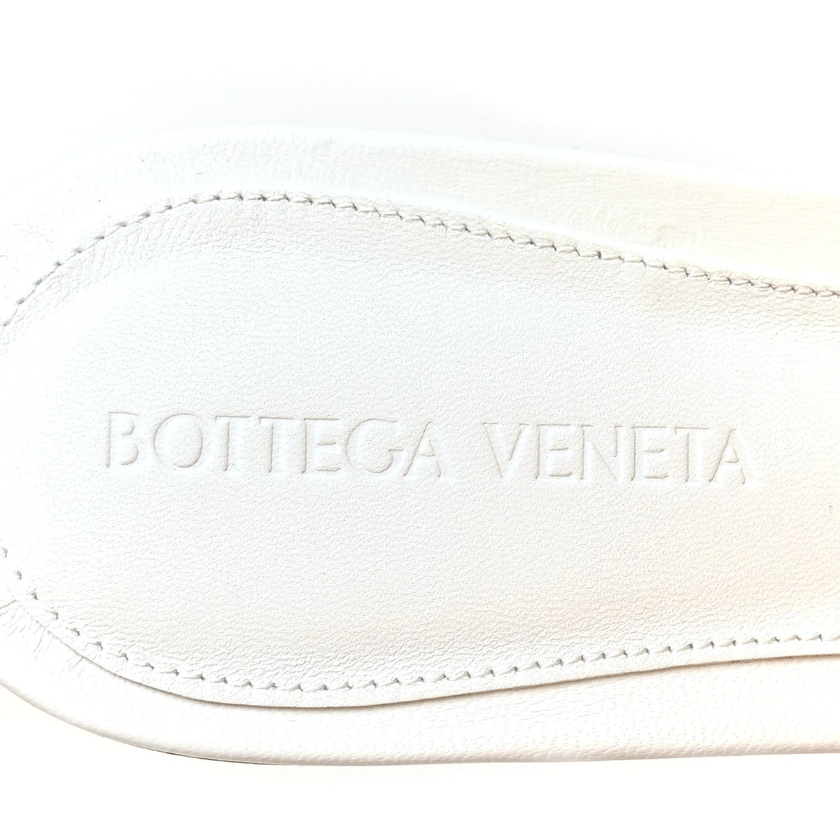 Nappa Matelasse Padded Flat Sandals 37.5 Optic White