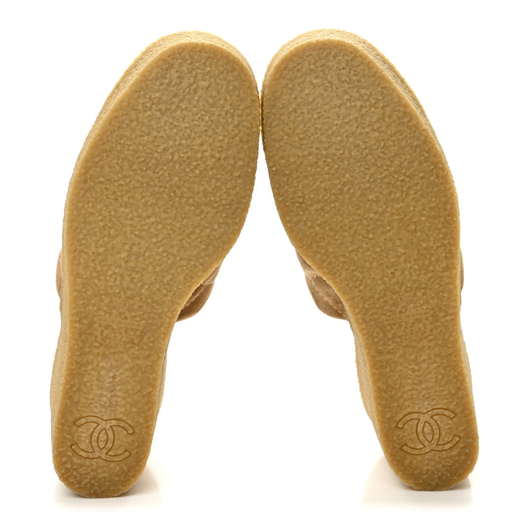 Suede Calfskin Lambskin Quilted CC Mules 39 Beige Black