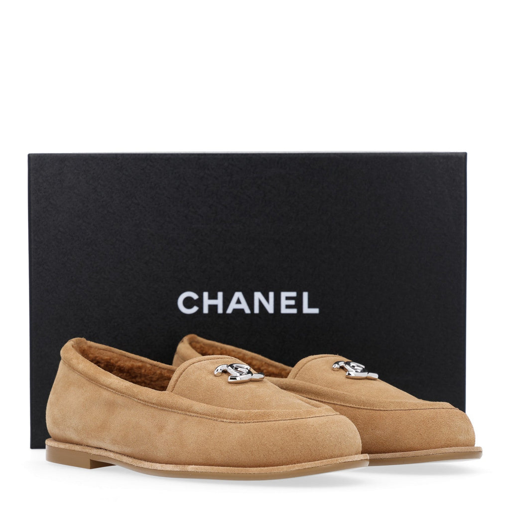 Suede Calfskin CC Loafers 38.5 Dark Beige