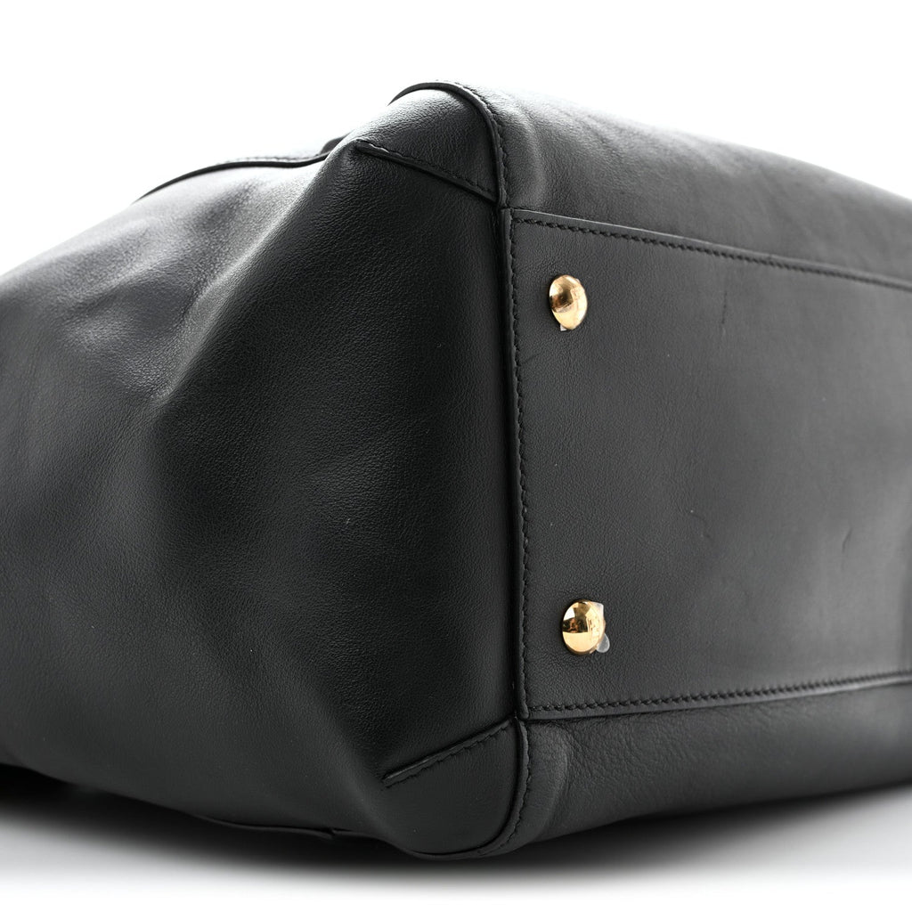 Vitello Grace King Karligraphy Chain Bucket Bag  Black Bisquit