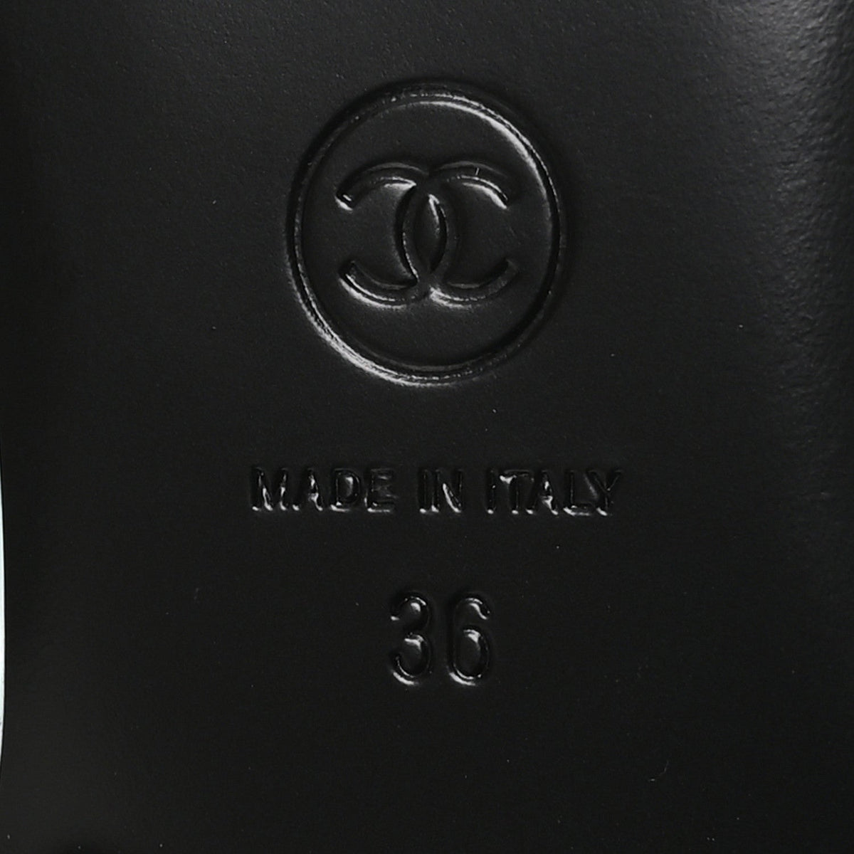 Lambskin Quilted CC Cap Toe Ballerina Flats 36 Light Blue Black