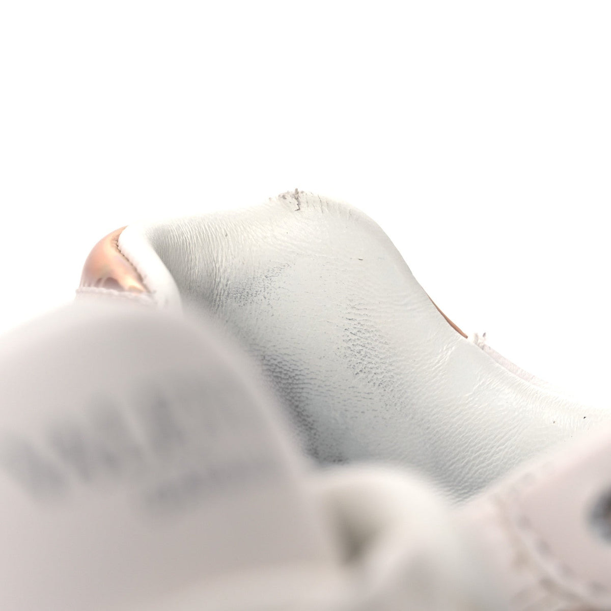 Nappa Metallic One Stud Low Top Sneakers 37 White