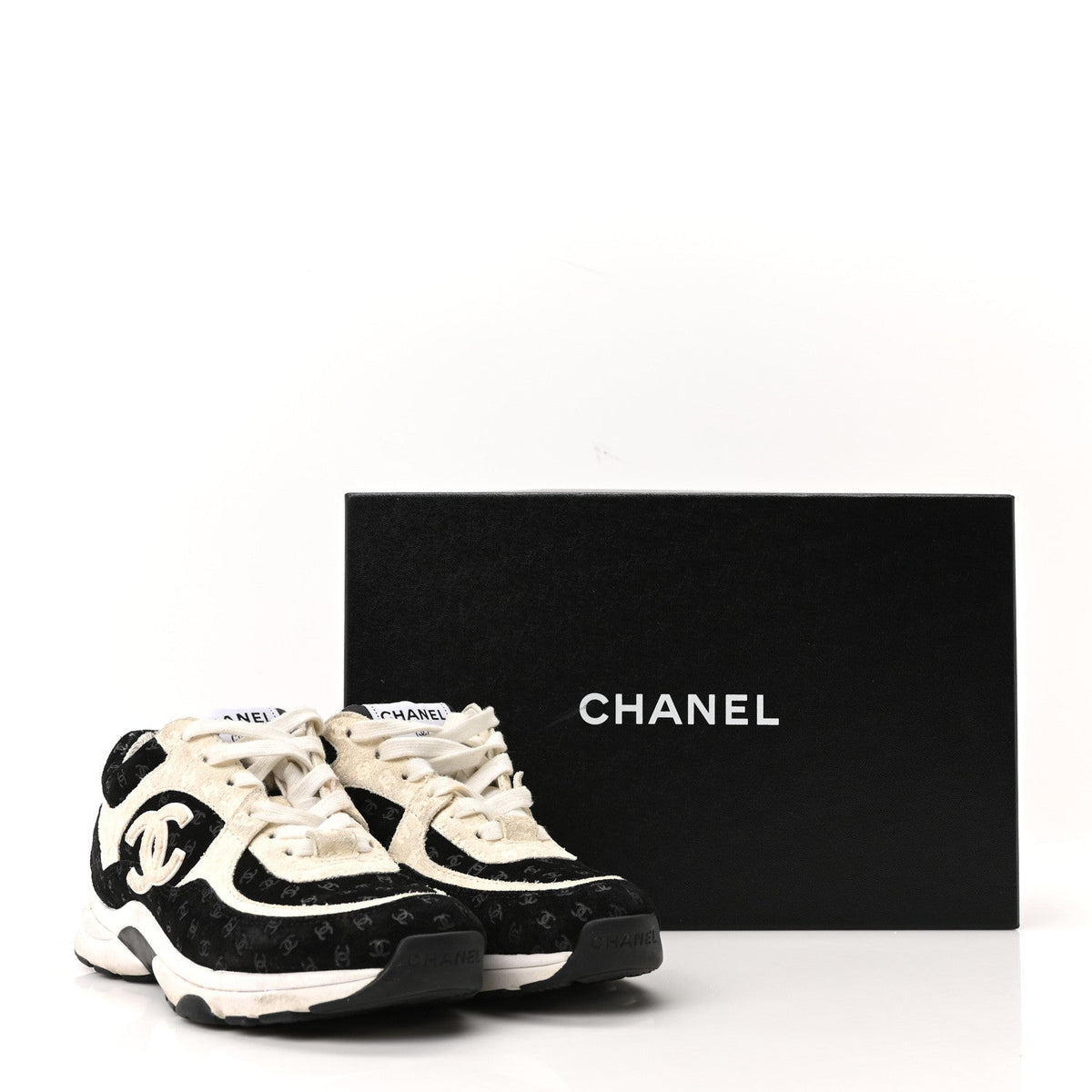 Printed Suede Calfskin CC Sneakers 35 Black White