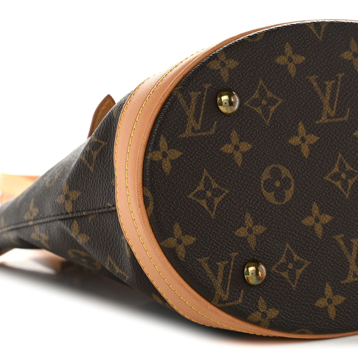 Monogram Petit Bucket 23