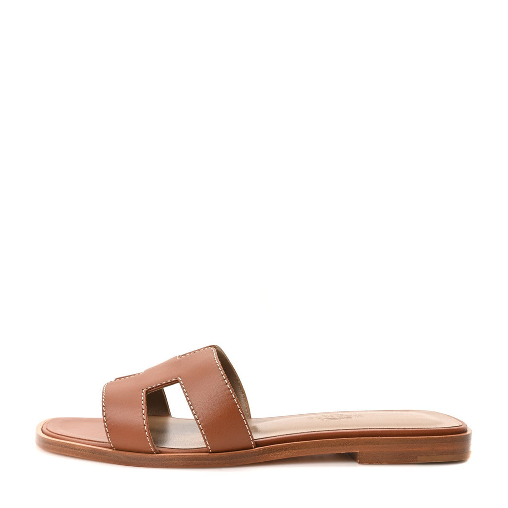 Box Calfskin Oran Sandals 35 Gold