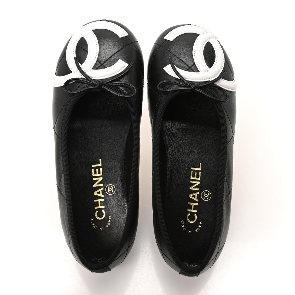 Lambskin Quilted CC Cambon Ballet Flats 35 Black White