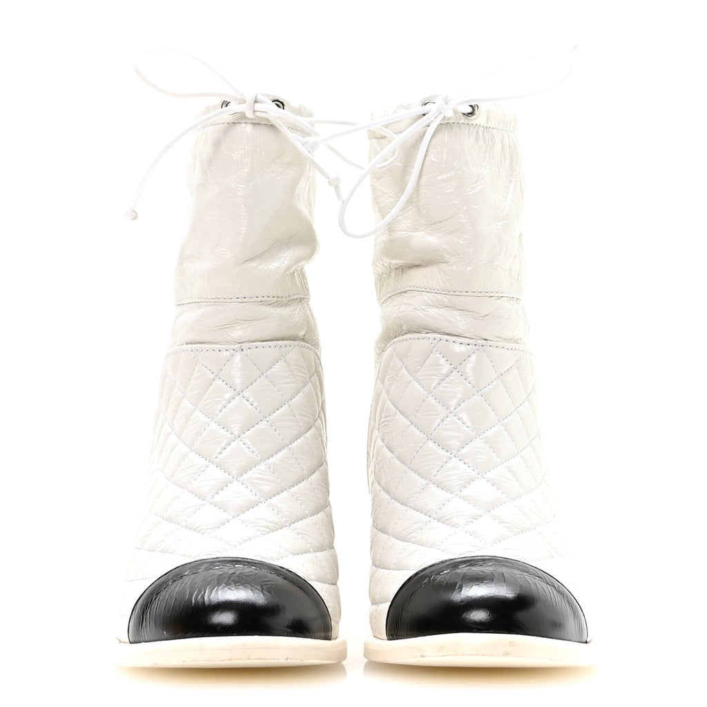 Distressed Patent Quilted Cap Toe Short Boots 38.5 White Black