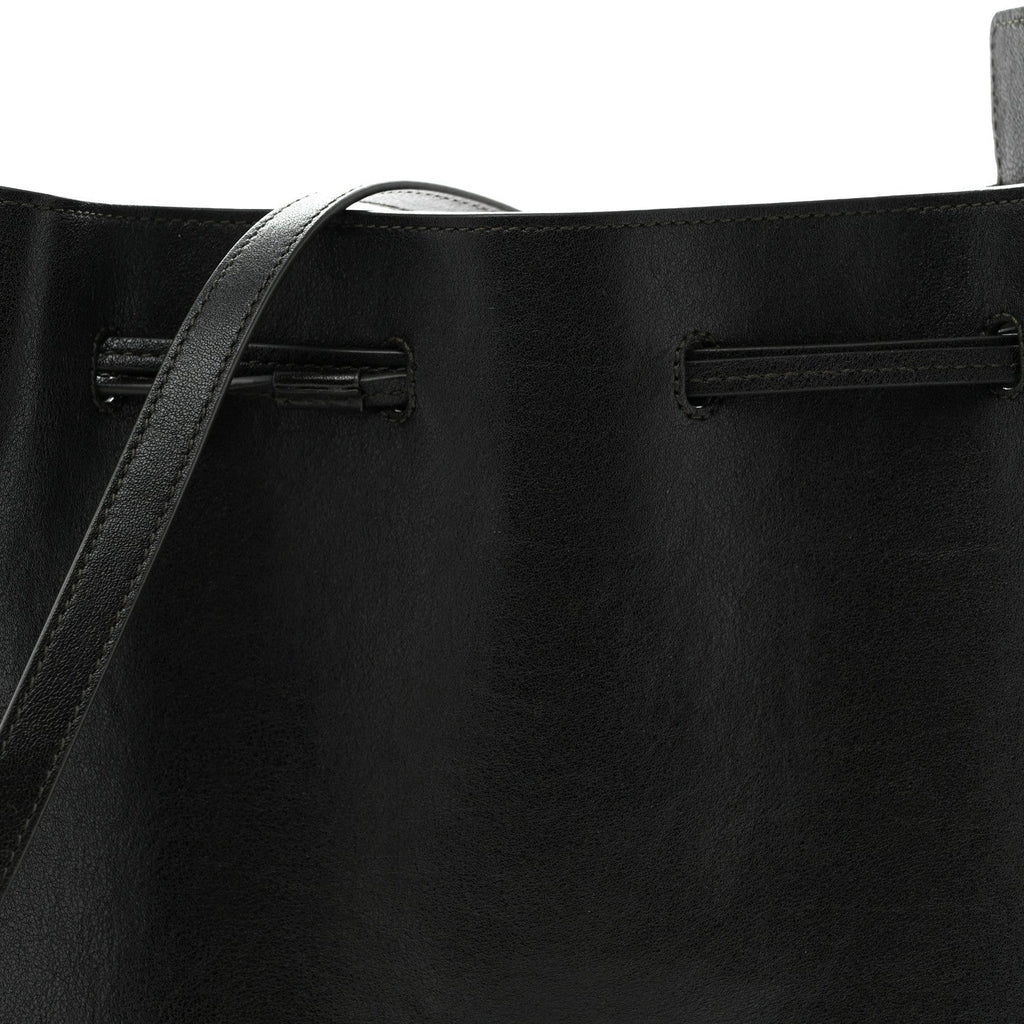 Calfskin Large Bucket Bag New Vert Fonce