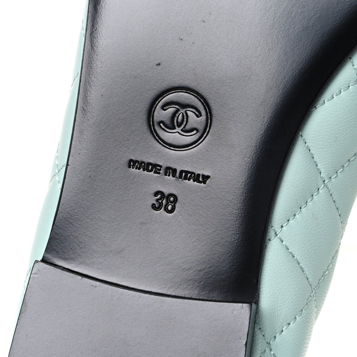 Lambskin Quilted CC Cap Toe Ballerina Flats 38 Light Blue Black
