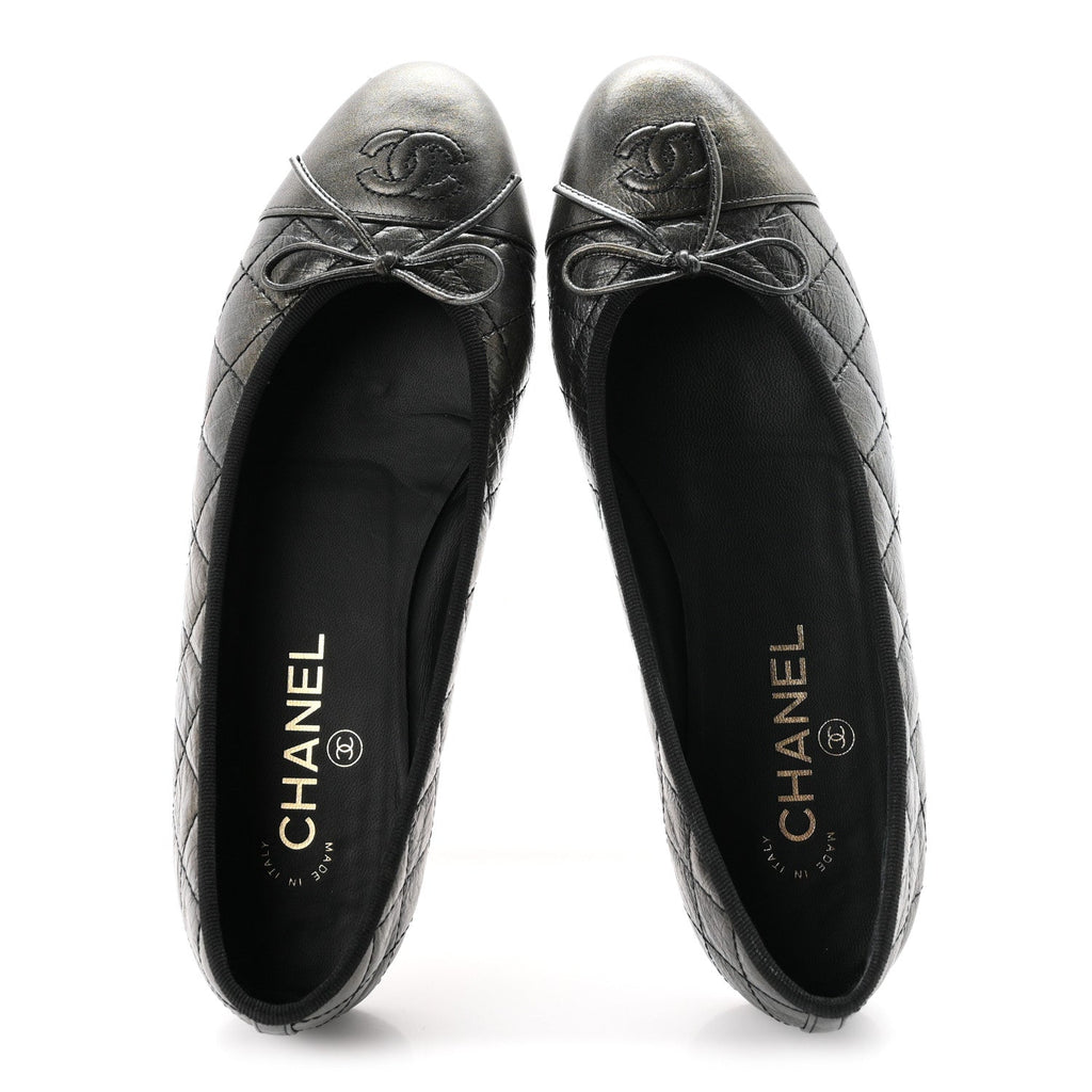 Metallic Aged Calfskin Quilted CC Cap Toe Ballerina Flats 38.5 Dark Silver
