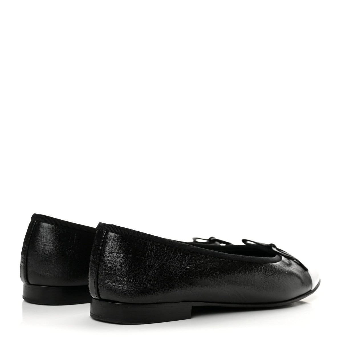 Crumpled Shiny Lambskin CC Cap Toe Ballerina Flats 37.5 Black White