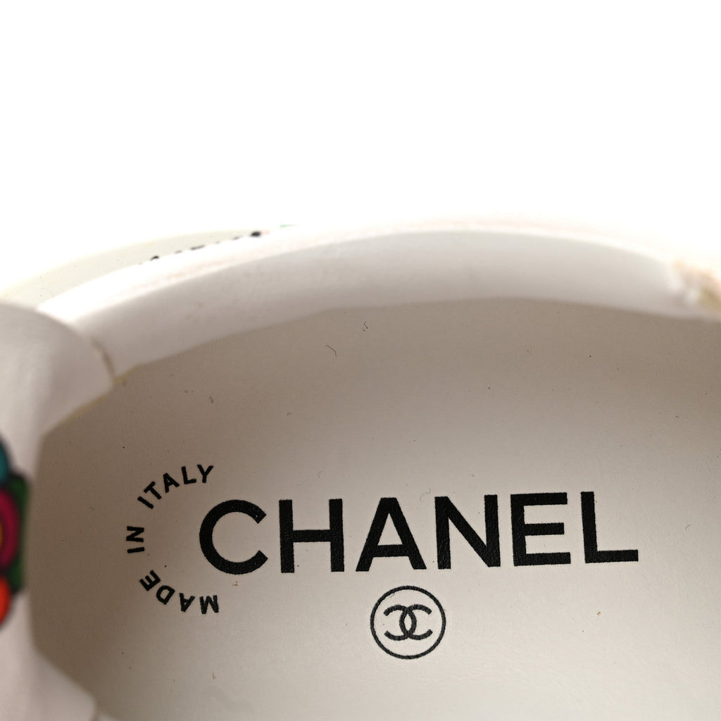 x Pharrell Williams Canvas Womens Sneakers 35.5 White Multicolor