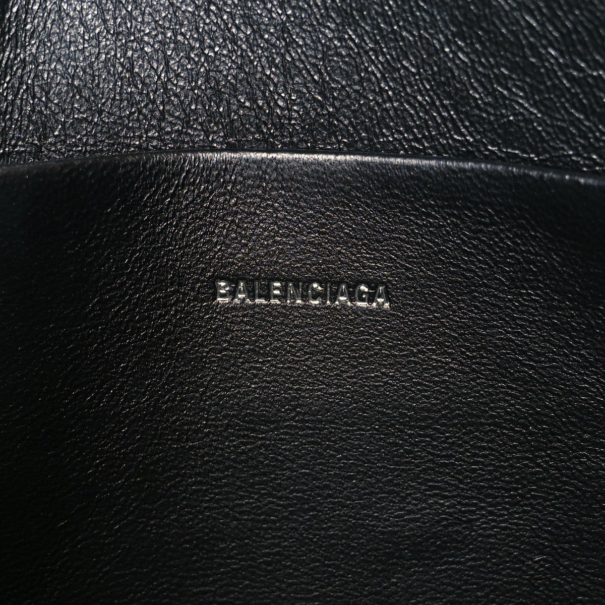 Calfskin Logo Large Cash Pouch With Handle Black White